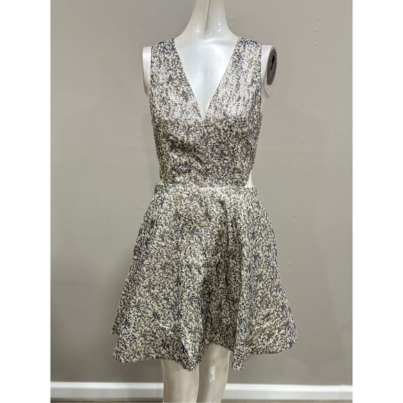 Alice + Olivia Cutout Metallic Jacquard Fit & Flare Mini Dress Black Size 2 $440 - Picture 5 of 11